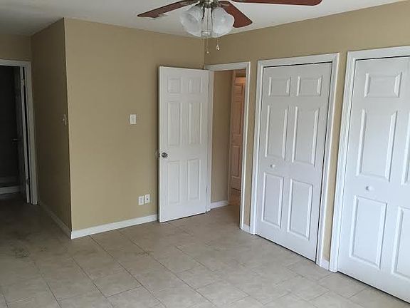 4th image of 9212 Warbler Ave
