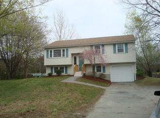 51 Brookside Rd, Westford, MA 01886