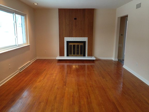 1st floor living room too!