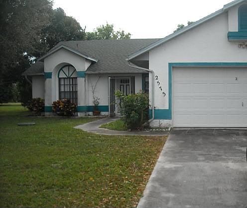 1st image of 2573 SE Robin Cir
