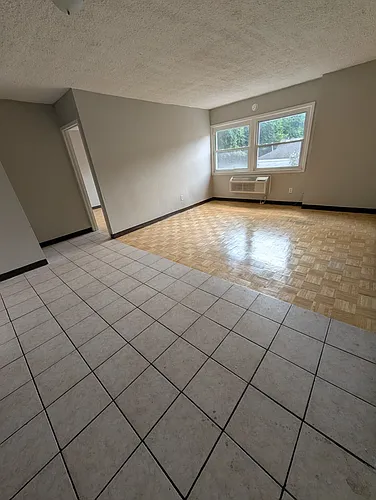 31 Austin St #77B Photo 1
