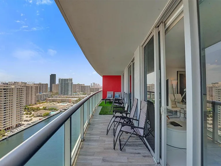 2600 E Hallandale Beach Blvd #T1902 — Photo 72