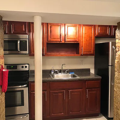 Rented by Budget Real Estate NYC Inc | media 2