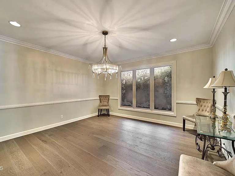 4330 Bel Aire Dr — Photo 10