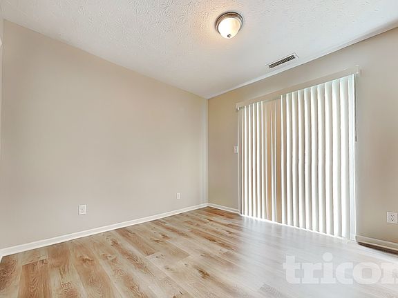 5th image of 6804 Smithfield Blvd