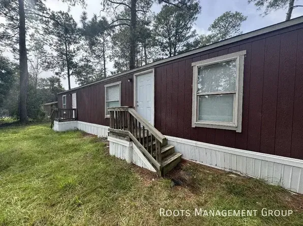 1325 N Franklin St, Dublin, GA