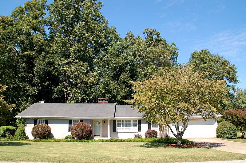 20 Spring Forest Rd