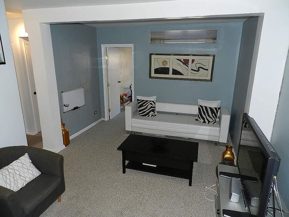 1st image of 345 Webster Ave APT 4