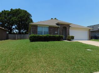 949 Hannah Way, Dallas, TX 75253