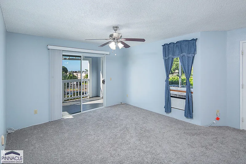 2 bed, 2.0 bath, 830 sqft, $2,600 — Photo 2