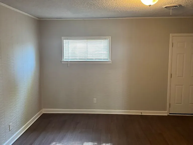 297 Eastview St — Photo 11