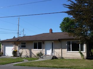 406 S 17th St, Lynden, WA 98264