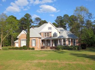 239 Longleaf Dr, Leesburg, GA 31763