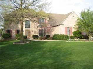 50746 Pickett Ridge Ct, Granger, IN 46530