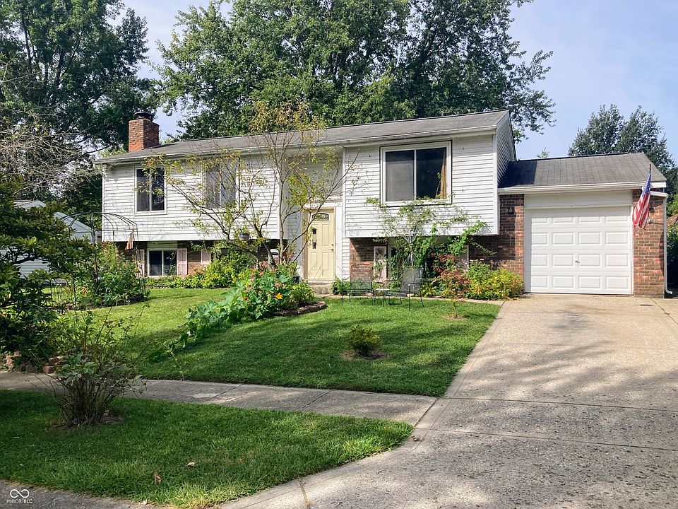 1st image of 6810 Chauncey Dr