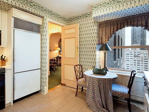 4th image of 525 Park Ave APT 14E