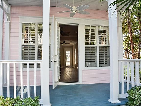 2nd image of 947 Hemingway Cir