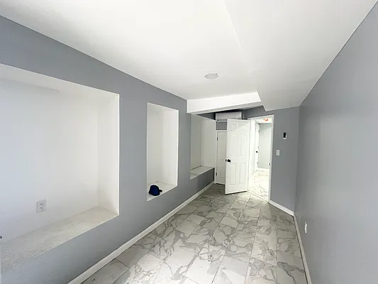 Rented by Rentopia | media 21