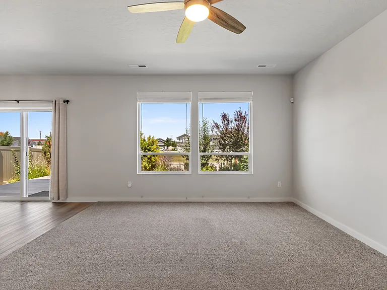 3488 W Remembrance Dr — Photo 7