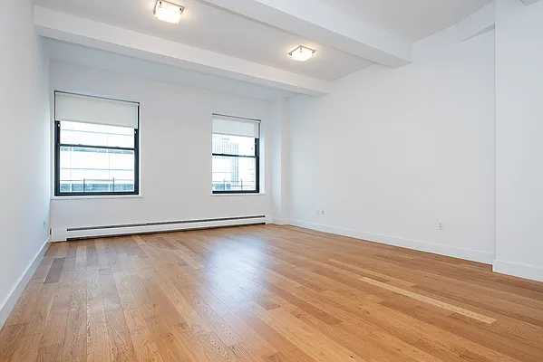 Rented by LL Real Estate Services | media 11