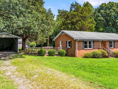 5718 Lauderdale Rd, Browns Summit, NC, 27214