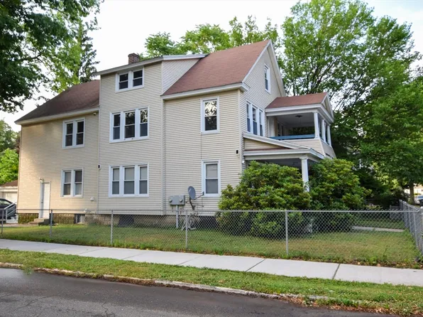 44 Gordon St, Springfield, MA 01108