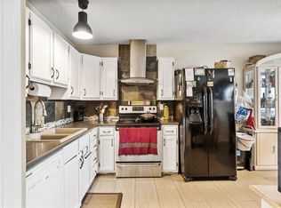 (Undisclosed Address), Calgary, AB T1Y 4E9