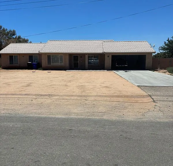 12438 Pawnee Rd — Photo 1