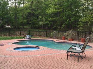 4 Cobblestone Way, Shrewsbury, MA 01545