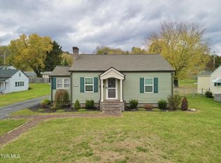 904 Walker St, Elizabethton, TN 37643