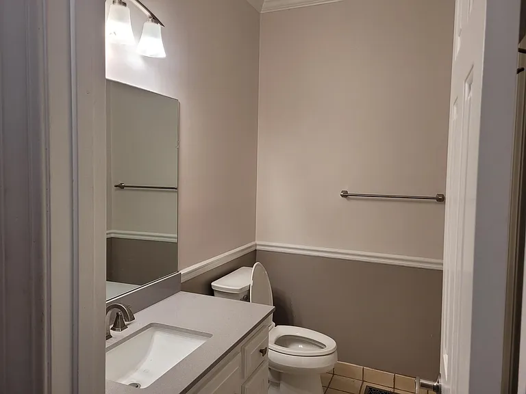 850 Torrey Pines Dr — Photo 34