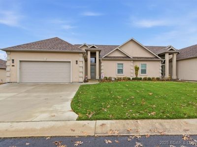 94 Bella Terra Ct, Sunrise Beach, MO, 65079