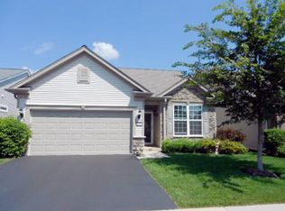 2771 Beacon Point Cir, Elgin, IL 60124