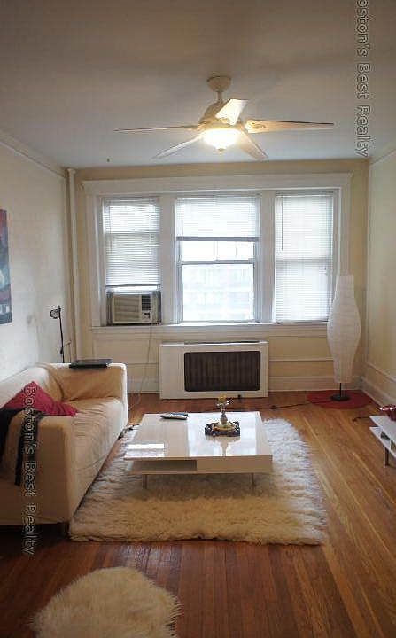 1st image of 2001 Commonwealth Ave APT 1-25