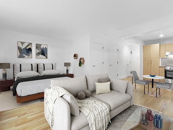 3rd image of 101 W 15th St APT 102