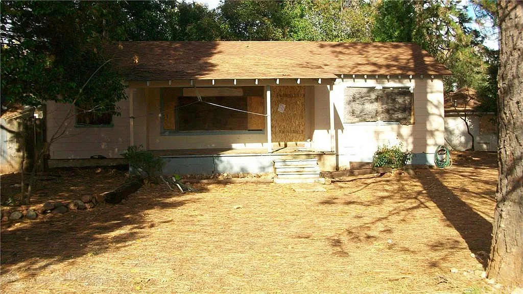 6215 Himmel St photo 1