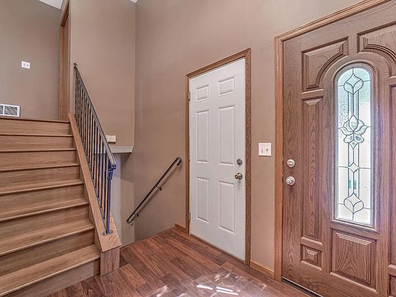 2nd image of 599 Kendall Dr
