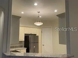213 Lourdan Ct — Photo 9