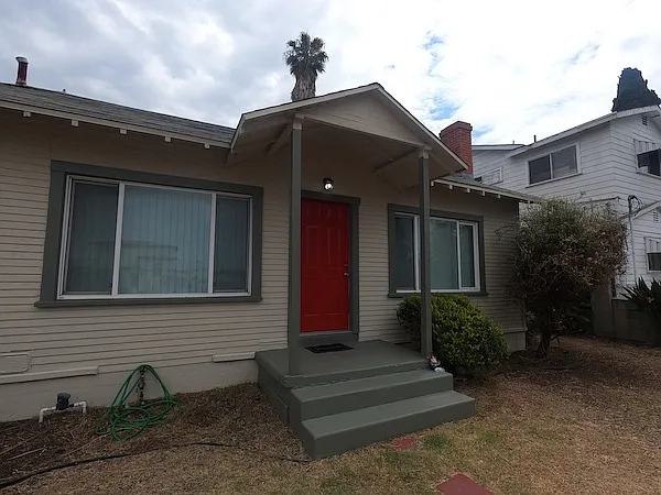 Building Photo - 529 4th Ave