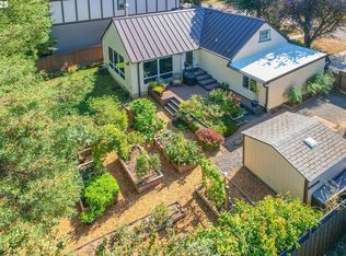 3105 SW Idaho St, Portland, OR 97239