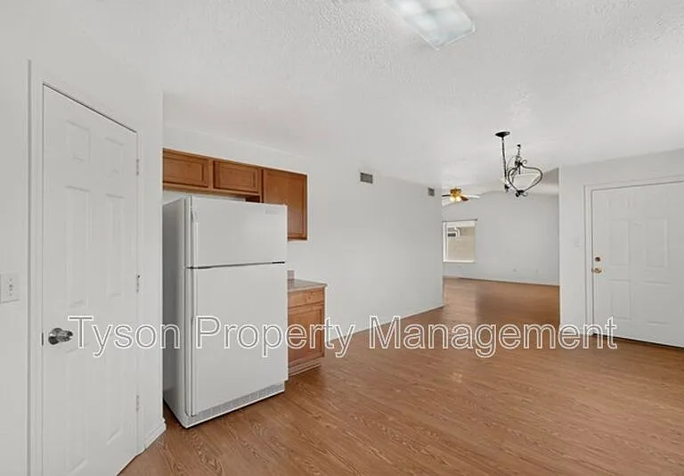 6126 Costa Brava Ave NW — Photo 10