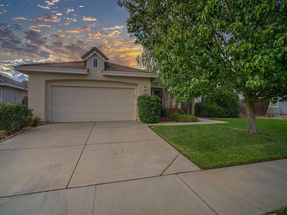 1st image of 2185 Summerfield Ln