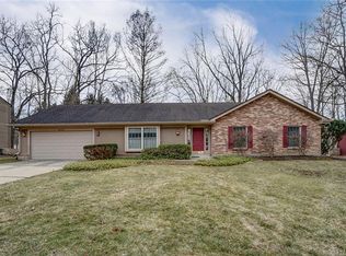 2775 Nantucket Rd, Beavercreek, OH 45434
