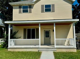 308 E 5th Ave, Mitchell, SD 57301