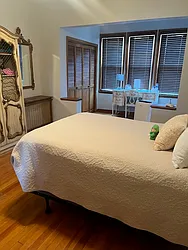 221 Riverview Place, #1