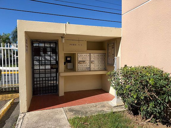 2nd image of 322 Valencia Suites