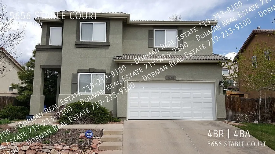 4 Bedroom, 3.5 Bath Stucco Home with Central A/C in Fairfax! — Photo 2