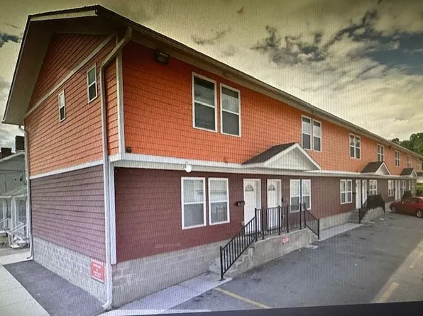 157 Plum Way, California, PA 15419