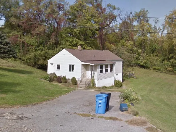 2106 Kessler Rd NE, Roanoke, VA 24012