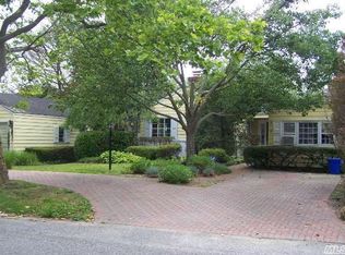 253 Richmond Ave, Amityville, NY 11701